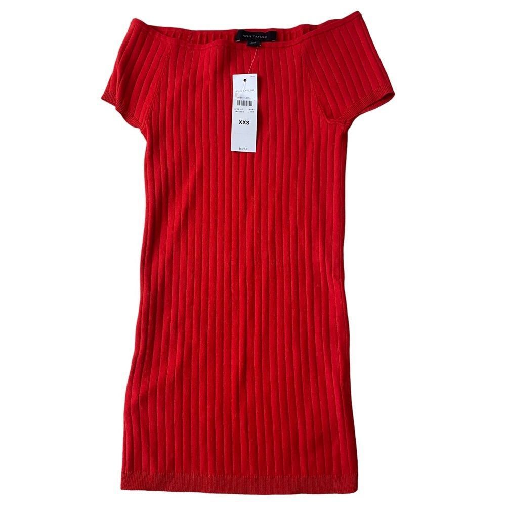 Ann Taylor Women's XXS Red Ribbed Off Shoulder Body Fitted Tee Shirt